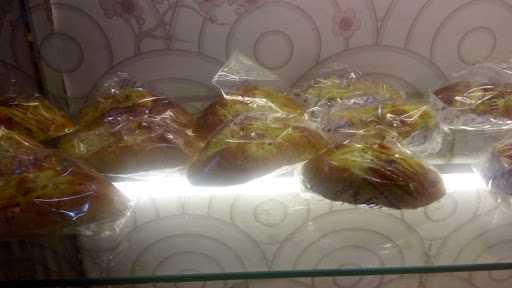 Alif'S Bakery & Cookies 3