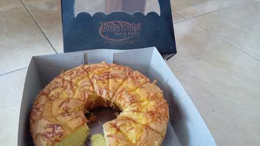 Roti & Bakery Dua Putri 8