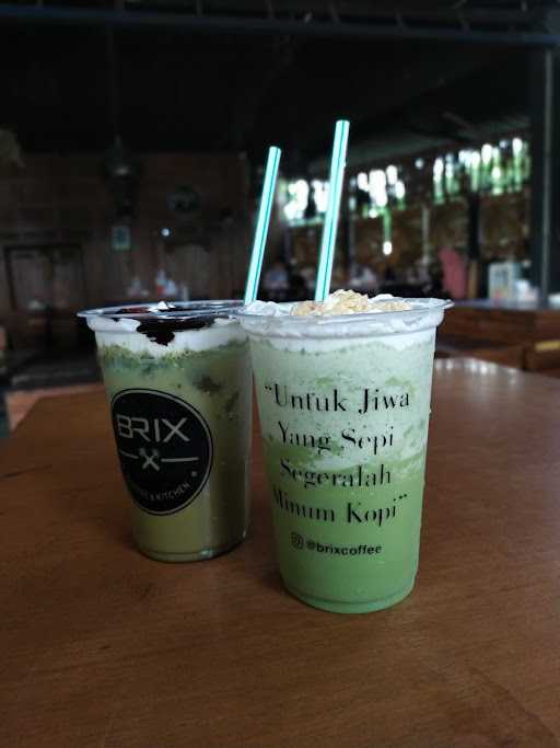 Brix Coffee & Kitchen 4