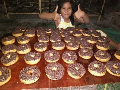 Najwa Donat 2