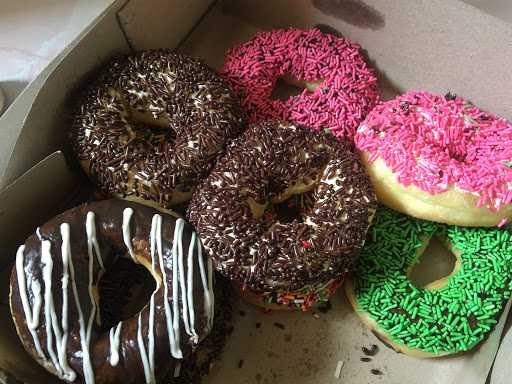 Najwa Donat 1