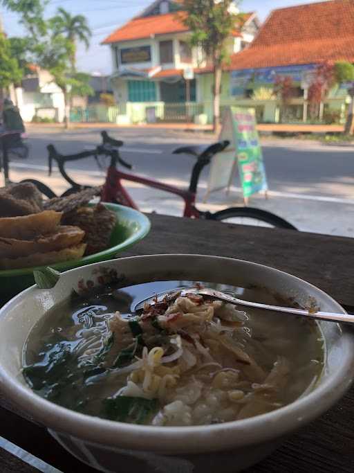 Soto Ayam Mbak Tiwuk 3