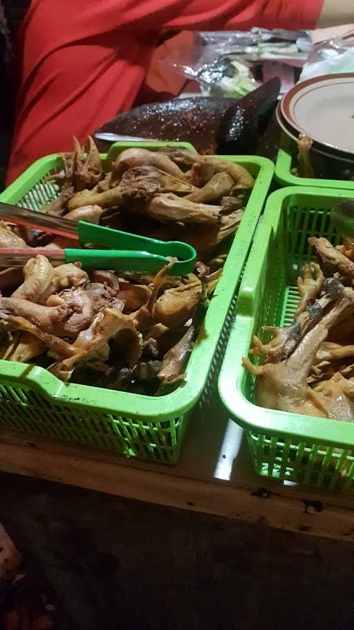 Warung Ayam Goreng Mas Gendhar 10