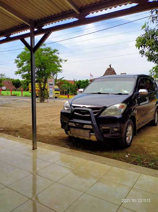 Warung Makan 3 Putri 5