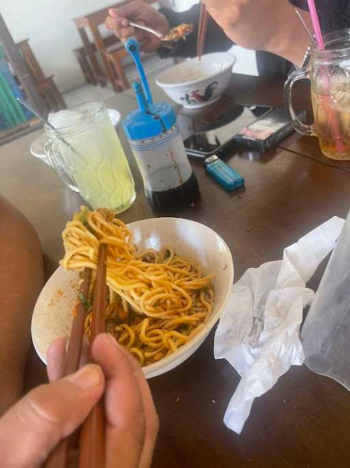 Mie Ayam Kencana 4