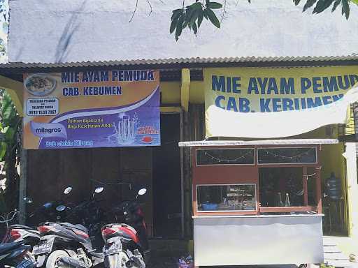 Warung Mie Ayam Pemuda Dan Milagros 1