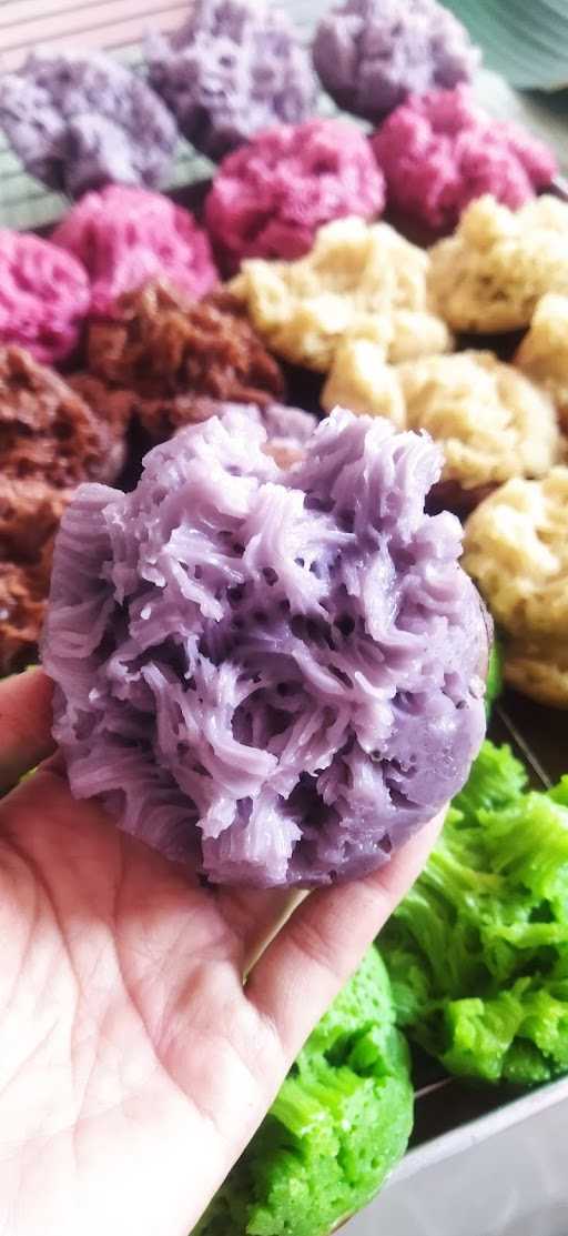 Bikang Cukit Klojen Pitu -Pie Khas Malang 10