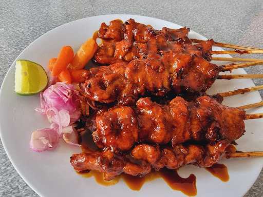 Sate Babi Klenteng (Cabang) 8