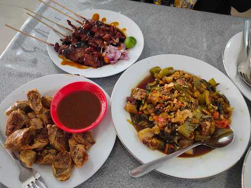 Sate Babi Klenteng (Cabang) 3