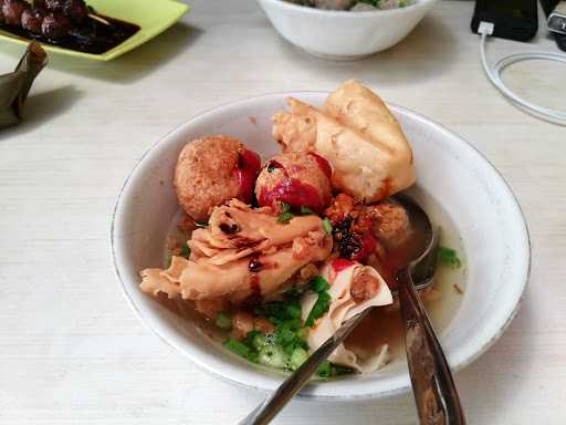 Bakso President 9