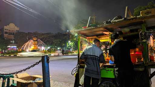 Nasi Goreng/ Nasi Ayam Kaki Lima Lai Lai 3