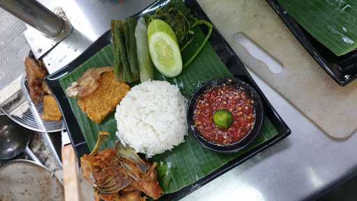 Nasi Tempong Srikandi Malang Depan Stasiun 7