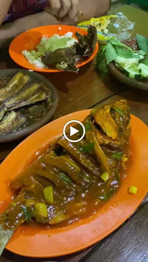 Warung Lalapan Bang Hasan 4