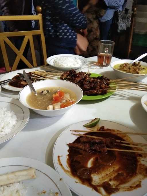 Warung Sate & Gule Kambing Bang Saleh 3