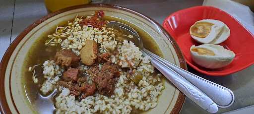 Warung Soto Dan Rawon Kiroman (Mak Cem) 5