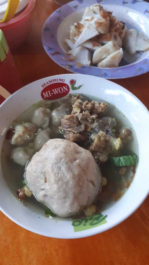 Bakso Babi Pak Talen 9