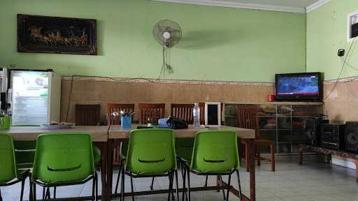 Warung Muslim Sederhana 10