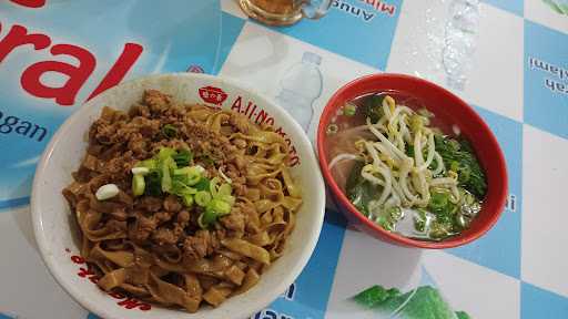 Bakmi Awat - Kelapa Gading 8