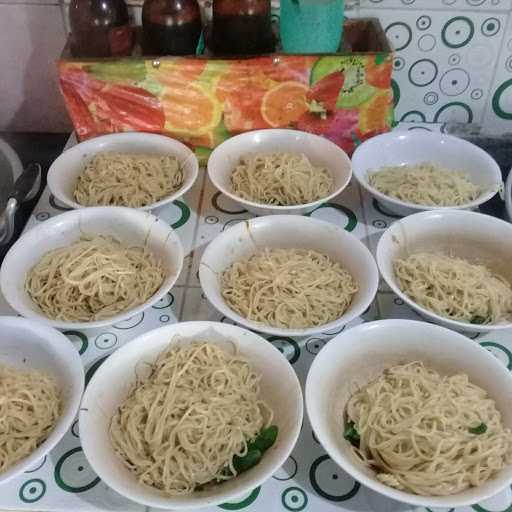 Bakmi Ida 9