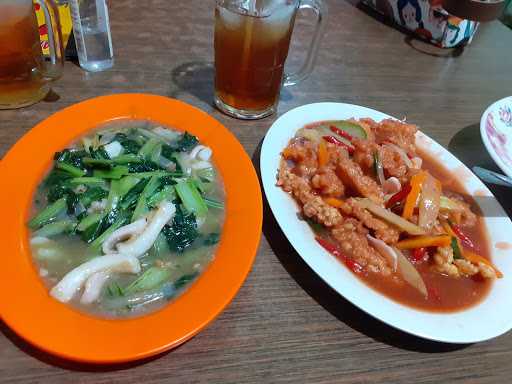 Bakmi & Seafood 99 10