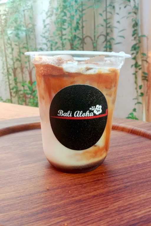 Bali Aloha Cafe 8