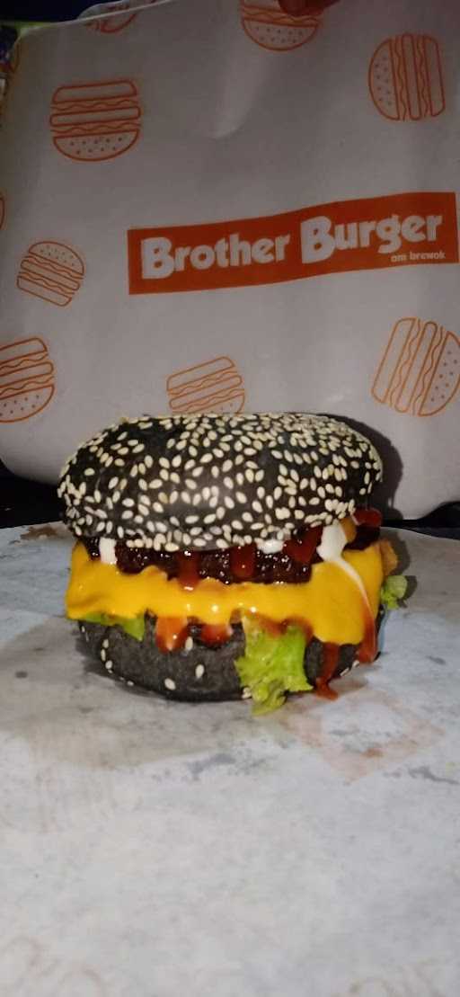 Brother Burger Om Brewok 2