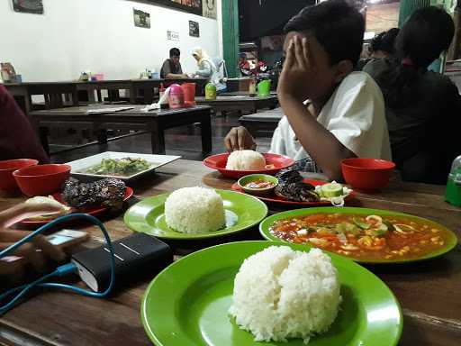 Warung Seafood Cing Rohim 1