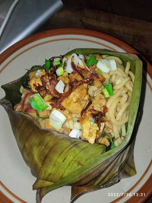 Mie Ayam Bakso Mutiara Idola 2