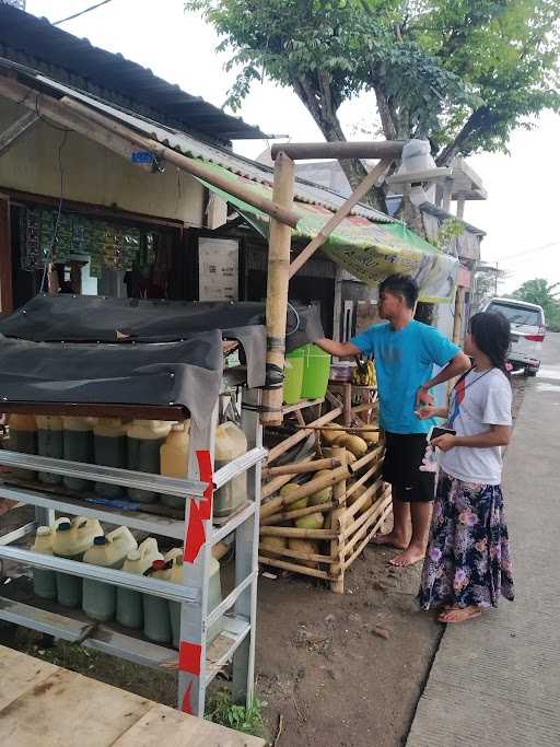 Es Kelapa Muda Husnul Hotimah 1