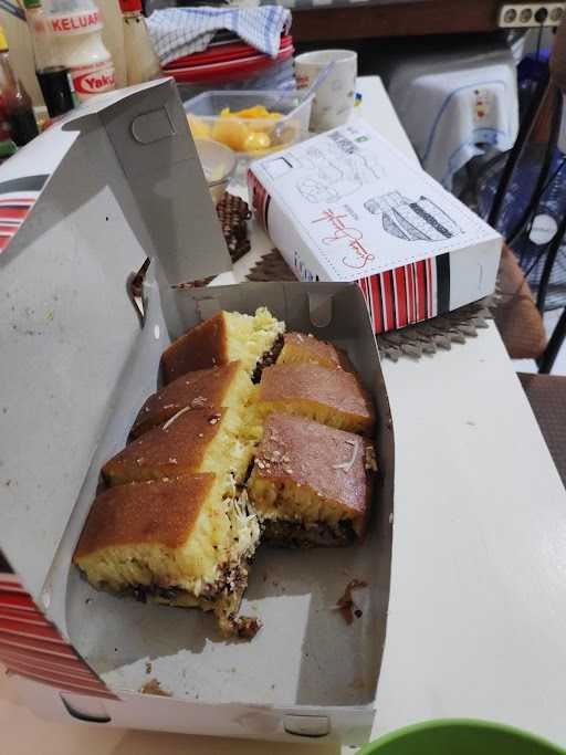 Martabak Manis Sinar Bangka 2