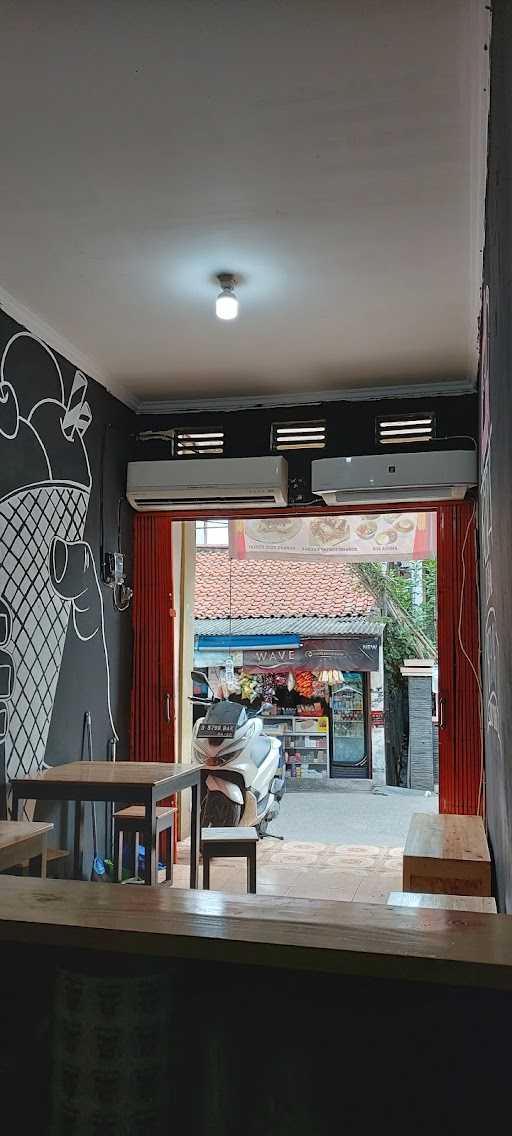 Kedai Es Krim Batavia 7