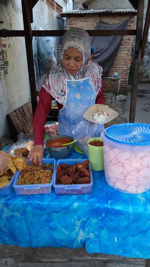 Nasi Uduk Mpok Esti 1