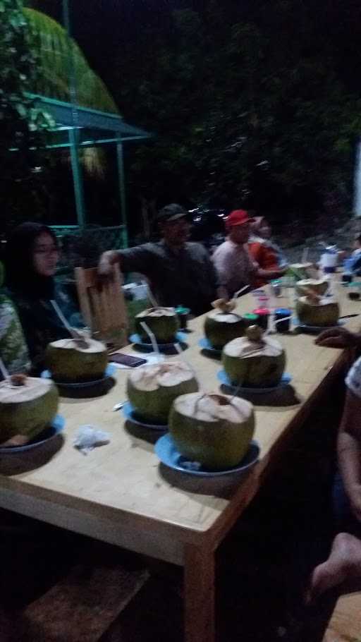 Saung Belimbing 3