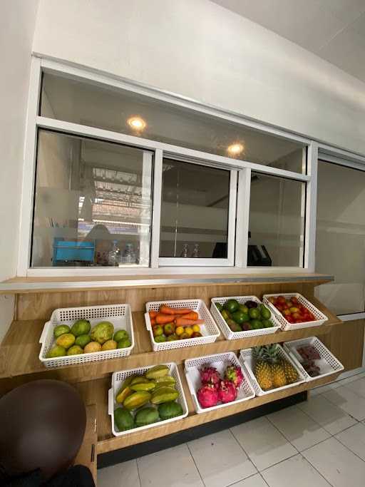 Jussae - Juice Bar Kediri 1