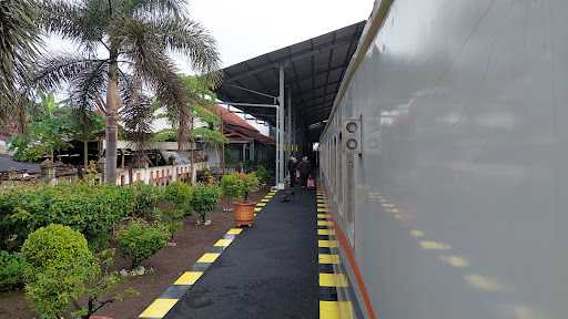 Cfc Stasiun Kediri 8