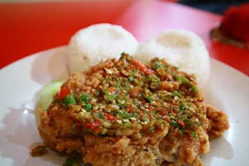 Rocket Chicken Kediri Joyoboyo 4