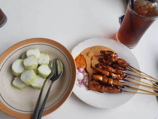 Sate Ayam Pak Siboen 5