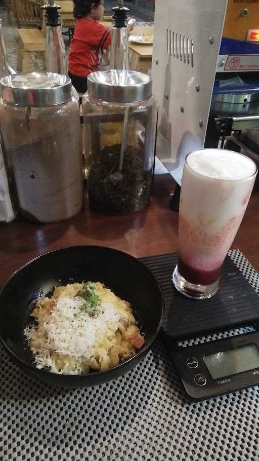 Pahlawan Cafe 1