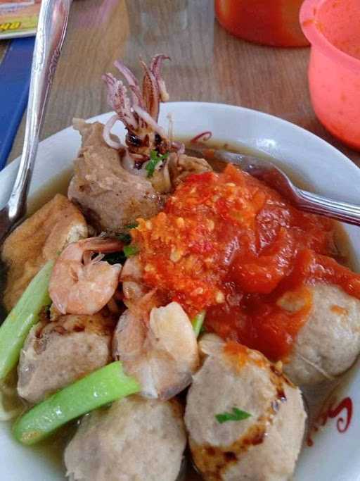 Bandar Laut Seafood Jimbaran 2