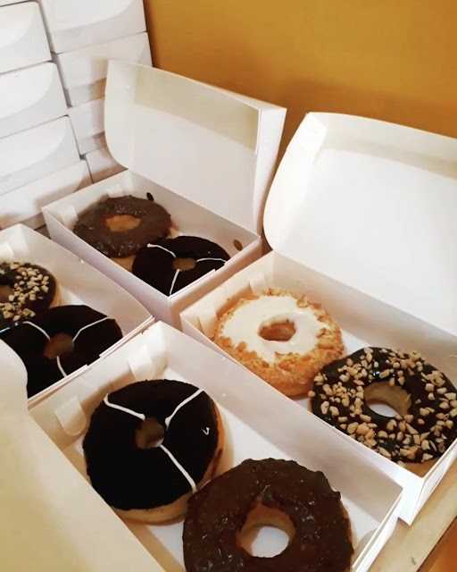 Donat Jawara 6