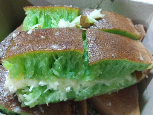 Martabak & Kue Bandung Oishi 9