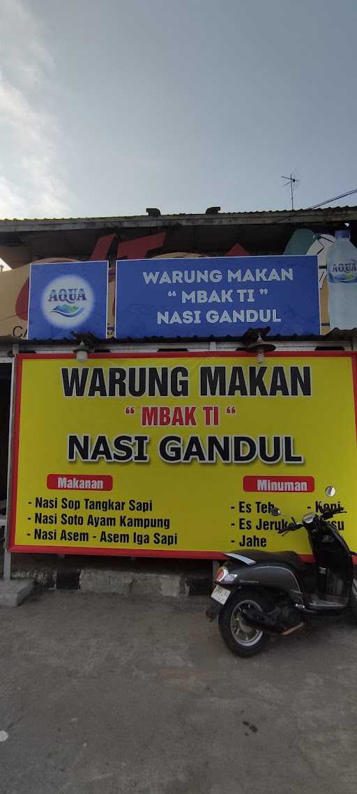 Warung Nasi Gandul Khas Pati 9