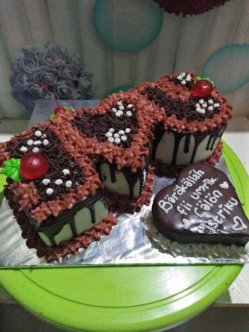 Ratna Cake 7