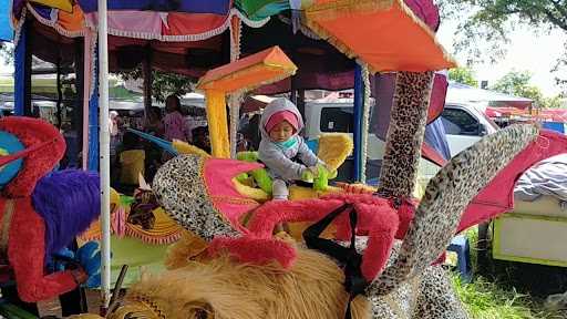 Lanud Madiun Sedia # Soto... # Gado Gado..# Karedok... # Sego Pecel Khas Madiun... Dan Minuman Segar Kopi... 2