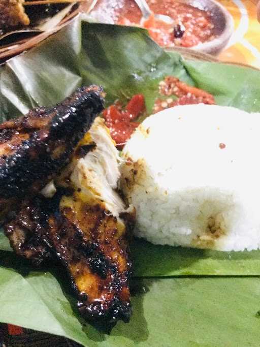 Ayam Bakar Khas Bandung 3