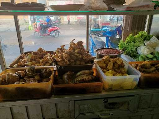 Ayam Goreng Fajar 9