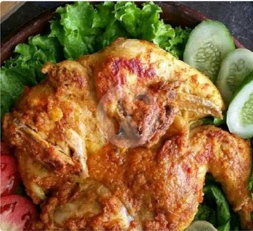 Ayam Goreng Lesehan Putra Kuningan 3