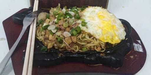 Bakmie Mahkota Pucung 9