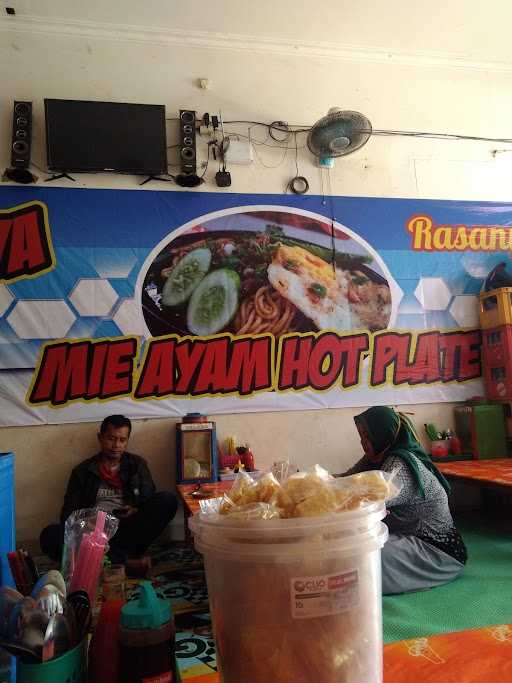 Bakmie Mahkota Pucung 1