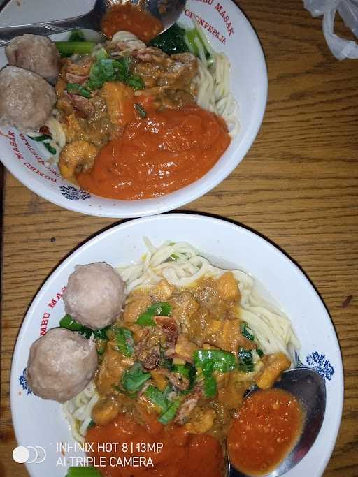 Bakso Bakwan Bromo 6